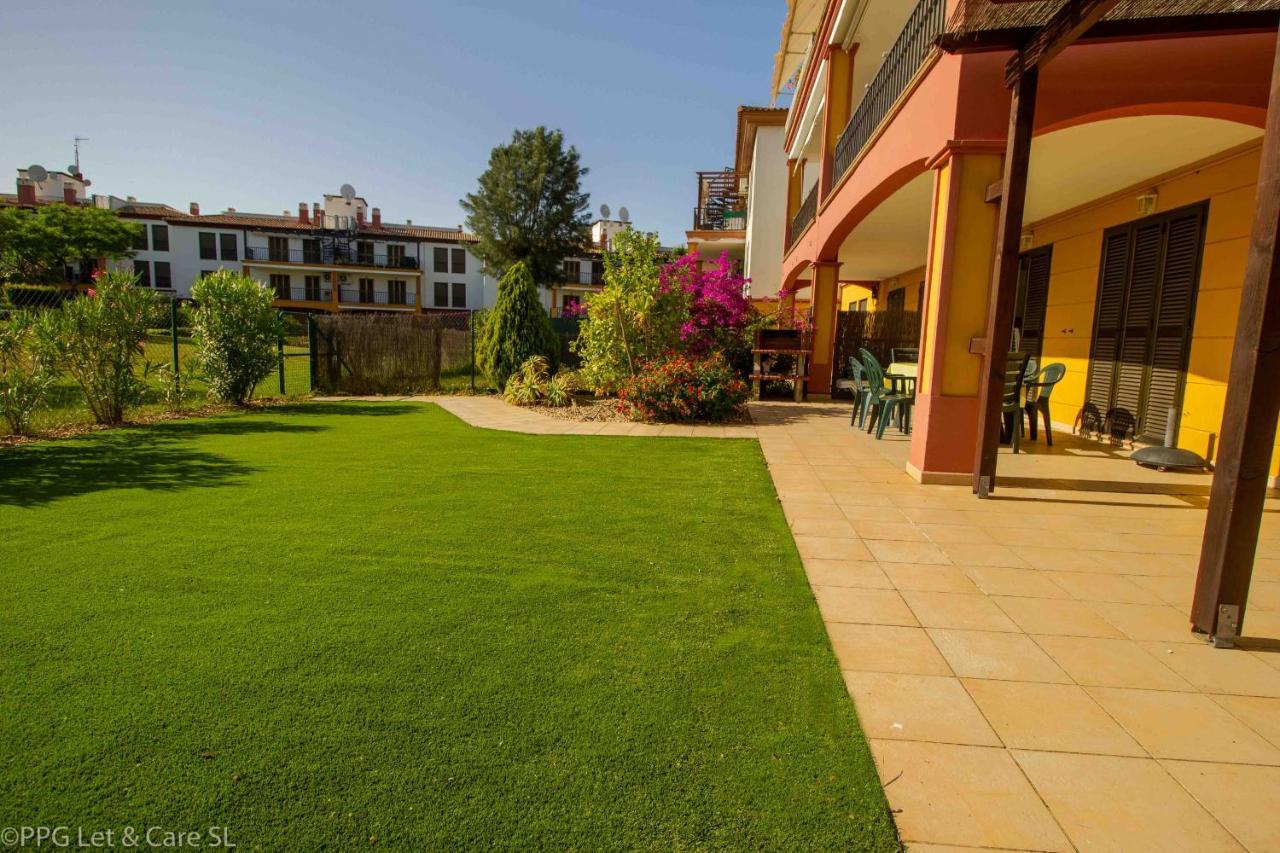 Modern Garden Apartment Ayamonte Exteriér fotografie